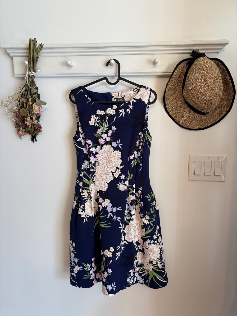Vince Camuto Navy Floral Sleeveless Fit & Flare Mini Dress